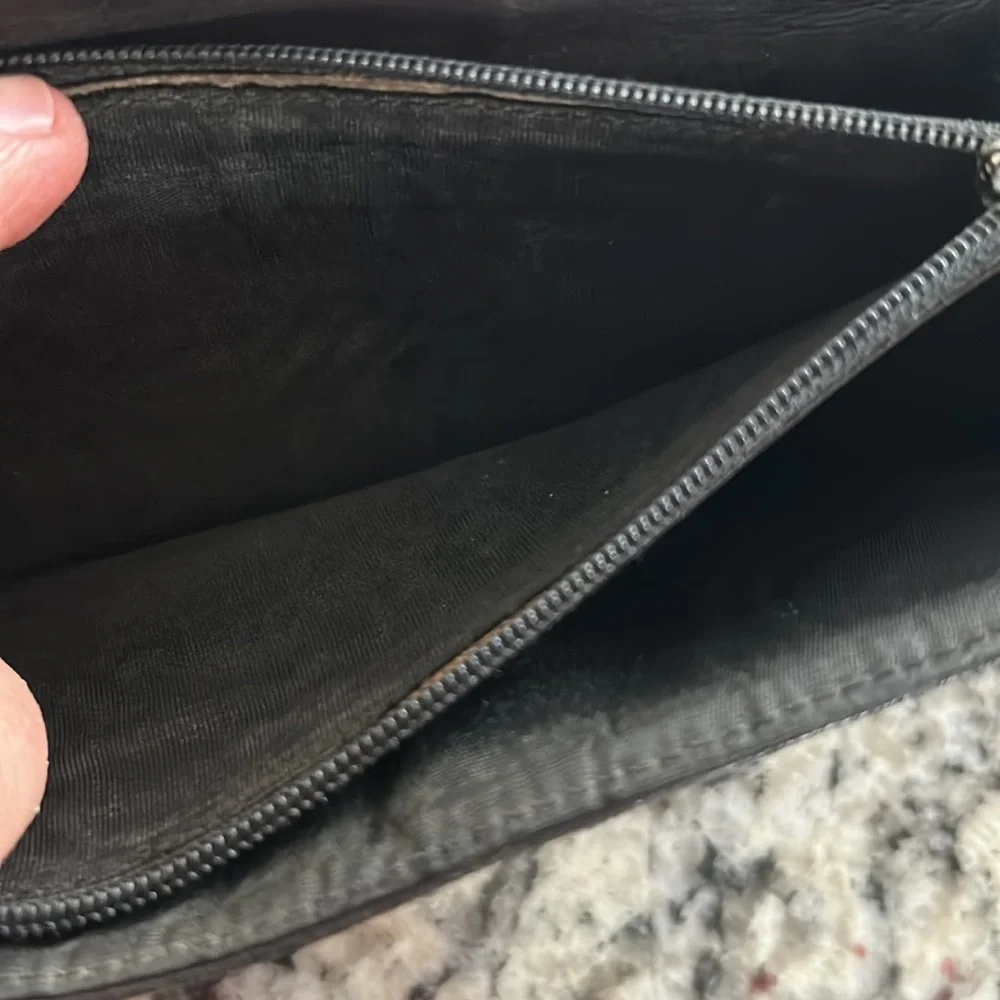 Prada Black Wallet - Picture 7 of 10